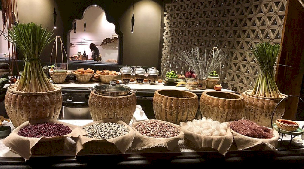 Sadhu Vegetarian Restaurant offers an upscale vegetarian buffet with a wide variety of vegan options